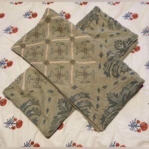Like New 24x24 Pottery Barn Embroidered Pair Pillow Covers